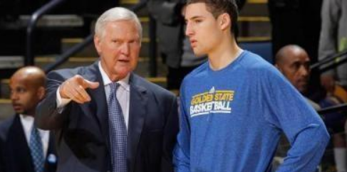 主队近期不败率尚可！海外情报：曼城2-1桑德兰（主队近况不败率可观，海外快讯：曼城2-1战胜桑德兰）