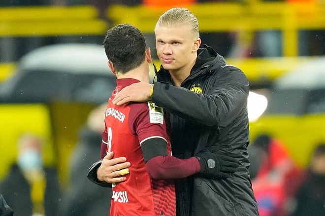 捷克11月大名单：绍切克、希克领衔，舒尔茨、维季克在列（捷克11月国家队名单出炉：绍切克、希克领衔，舒尔茨、维季克入选）