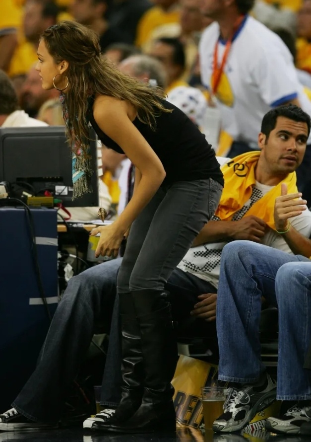 西甲前瞻：毕包体能堪忧状态不佳，西班牙人冲击联赛5连胜（西甲前瞻：毕包体能成隐患状态低迷，西班牙人力争联赛五连胜）