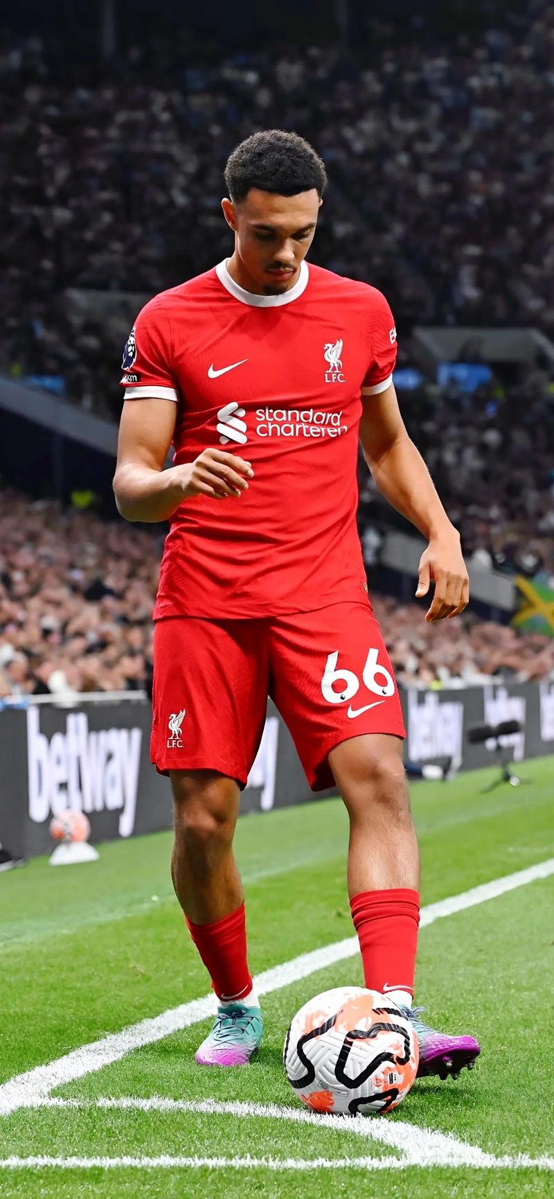 体操奥运冠军黄旭进校园讲述成长经历（奥运体操冠军黄旭走进校园分享成长故事）