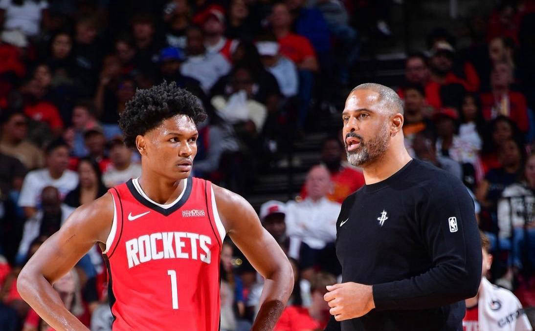 足球国足助教透露球队新目标：冲击小组第一（国足助教披露球队新目标：剑指小组头名）