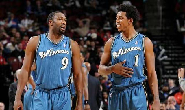 MVP表现！布伦森47分8助攻0失误创个人在尼克斯主场新高（MVP级发挥！布伦森轰47分8助攻零失误，刷新尼克斯主场个人纪录）