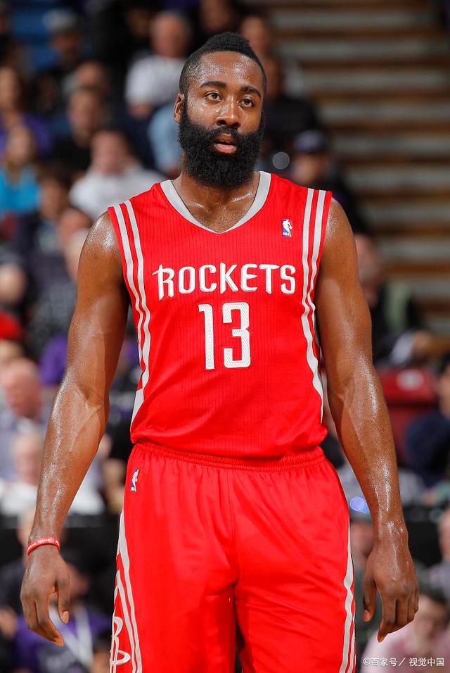 小波特33+10+5带队逆转！篮网113-103击败公牛豪取两连胜（小波特33分10板5助发威，篮网113-103逆转公牛迎来两连胜）