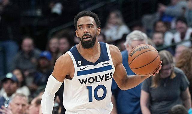 球迷怒了，不是因为输球（惹怒球迷的不是输球）