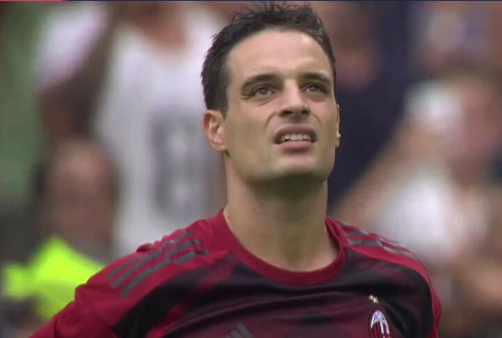 西甲-佩德里破门瑟洛特绝杀 巴萨1-2马竞（西甲：佩德里建功难救主，瑟洛特读秒绝杀，巴萨1-2不敌马竞）