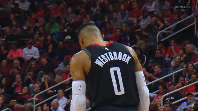 媒体人：中国女足有必要请洋帅吗，面上是孙雯管，实际是谁？（媒体人：女足是否该引进外籍主帅？表面由孙雯主抓，背后实际拍板者是谁？）