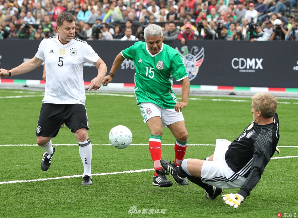 TA：莫斯克拉的贡献远不止是“临时救火”，他完全封锁了凯恩（TA：莫斯克拉并非临时救火，他把凯恩完全锁死）